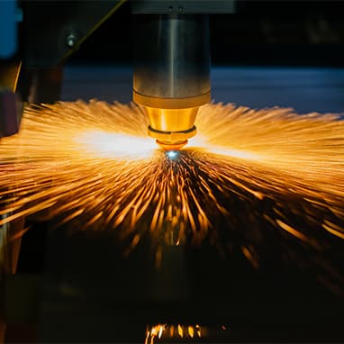 奔騰碳鋼板光纖雷射切割機的優勢