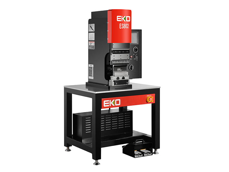 伺服式折床 ES802