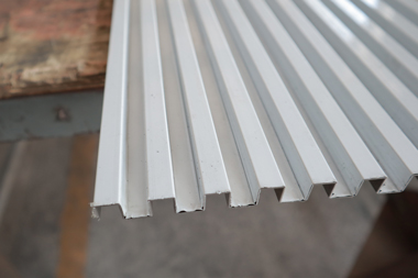 全自動四邊刨槽機 - 加工工件