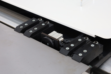 全自動四邊刨槽機 - 設備結構